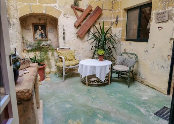 Peaceful Farmhouse With Cozy Yard Panzió 3*