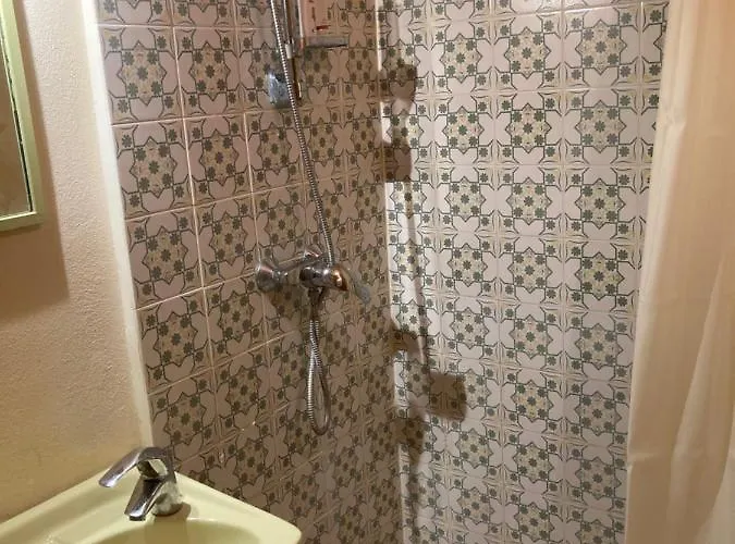 Peaceful Farmhouse With Cozy Yard Għarb