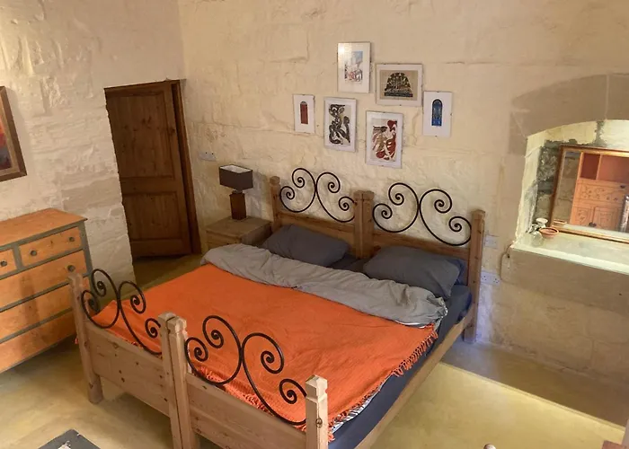 Panzió Peaceful Farmhouse With Cozy Yard 3*