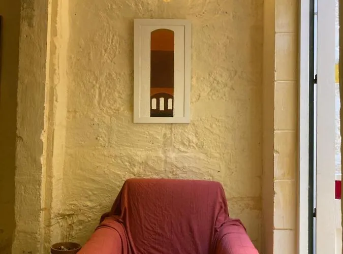 Peaceful Farmhouse With Cozy Yard