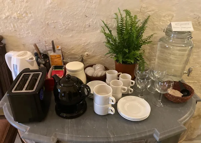 Peaceful Farmhouse With Cozy Yard Panzió